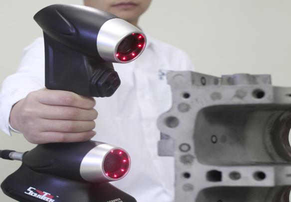 手持式三維掃描儀的原理及應(yīng)用特點介紹